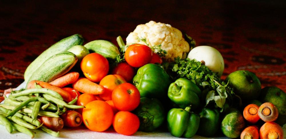 L’informe també aporta una anàlisi comparativa del cens ramader amb els animals per cobrir el consum